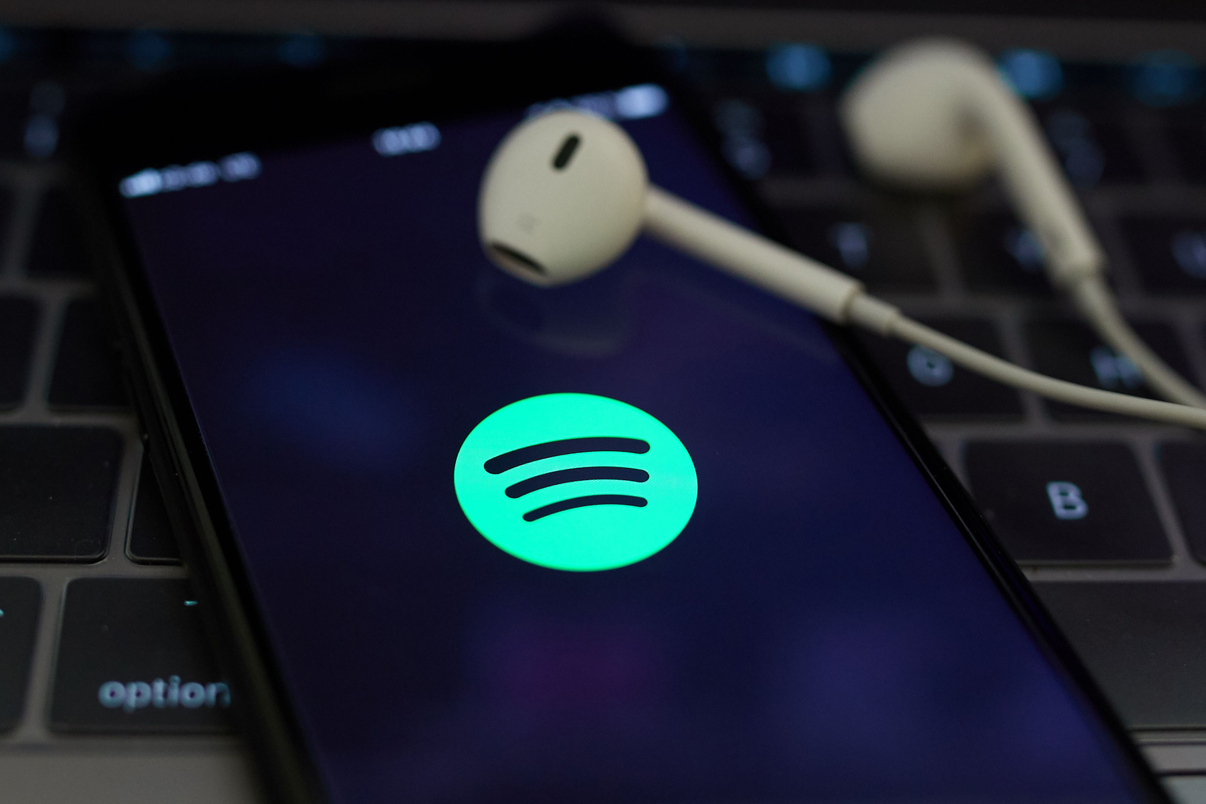 How To Make A Living off Spotify Streams